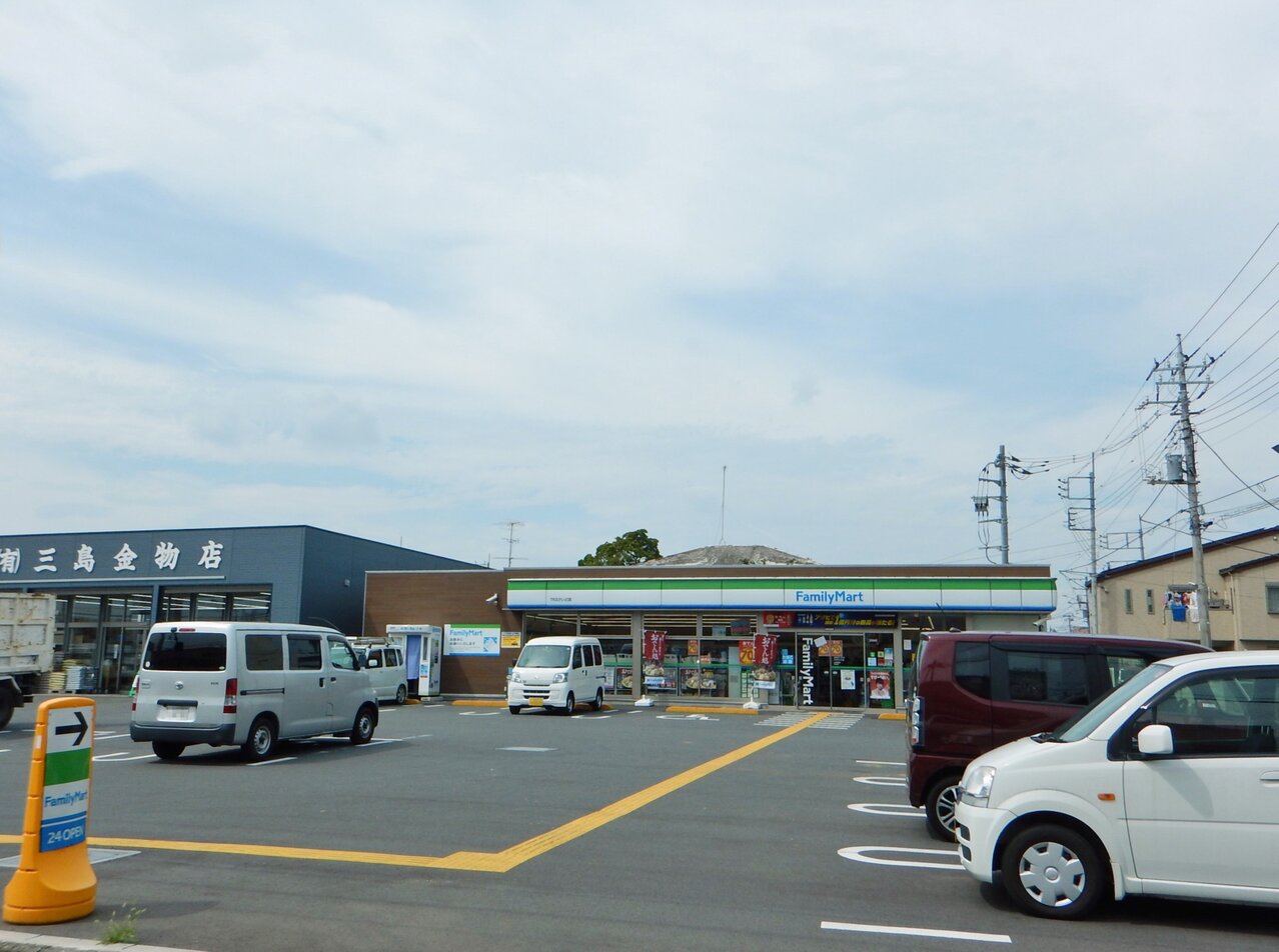 ファミリーマートTKSさいど店まで約500m