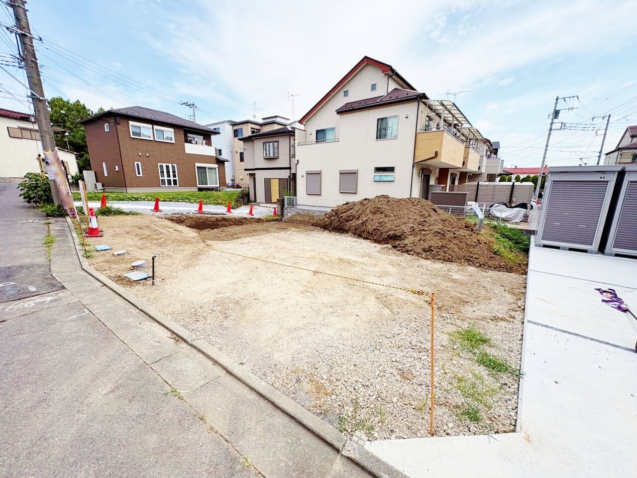 建物の居住性に拘った邸宅は「安らぎ」と「快適」を実現。(令和8年7月撮影)
