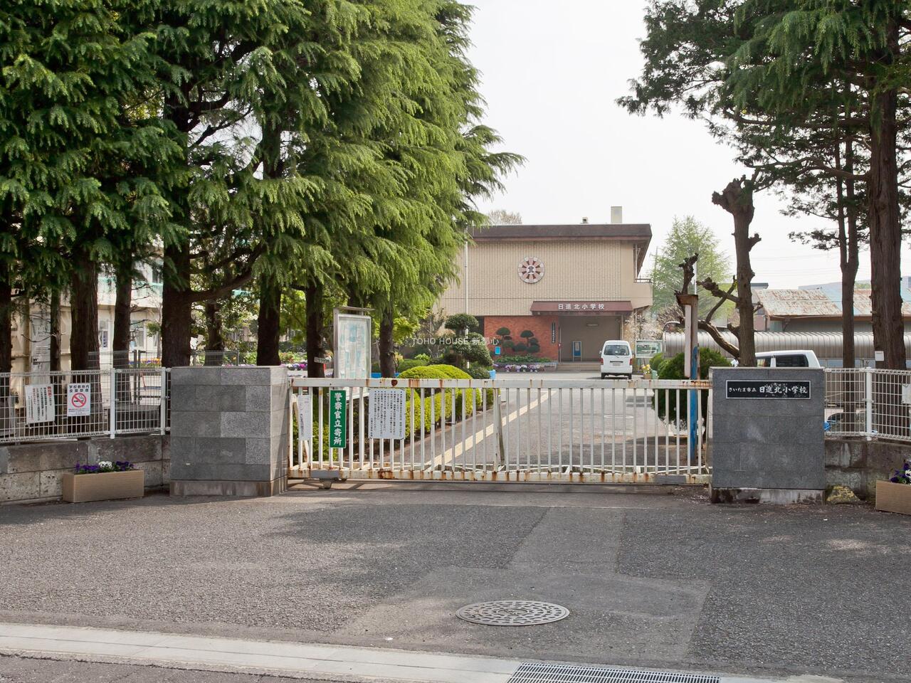 日進北小学校まで約350m