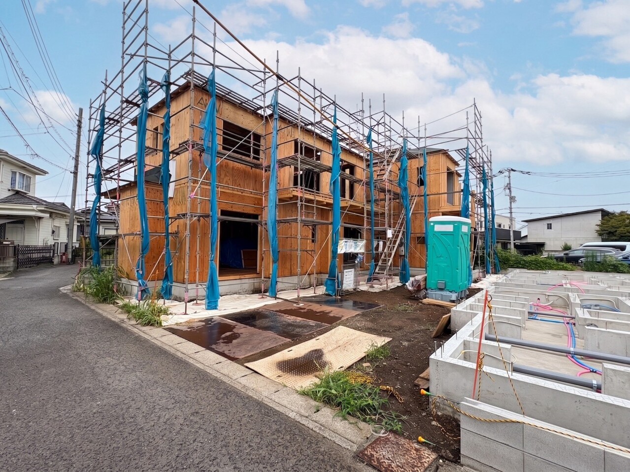 二部屋から行き来できる続きバルコニーを配置しています。(令和8年8月撮影)