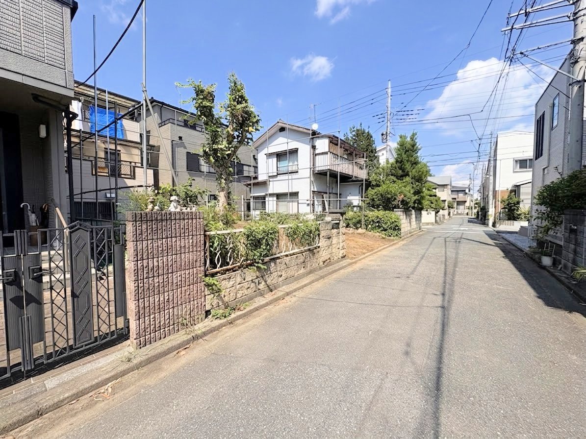 玄関土間収納やWIC×２か所、納戸を設けた豊富な収納スペースが魅力です。(令和8年8月撮影)