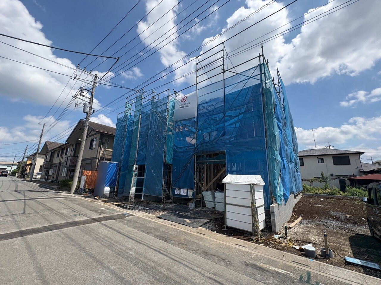 ここに住まう方へ太陽の恵みを届けられるように。(令和8年8月撮影)
