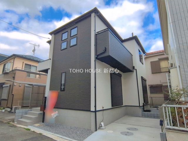 越谷市大間野町１丁目