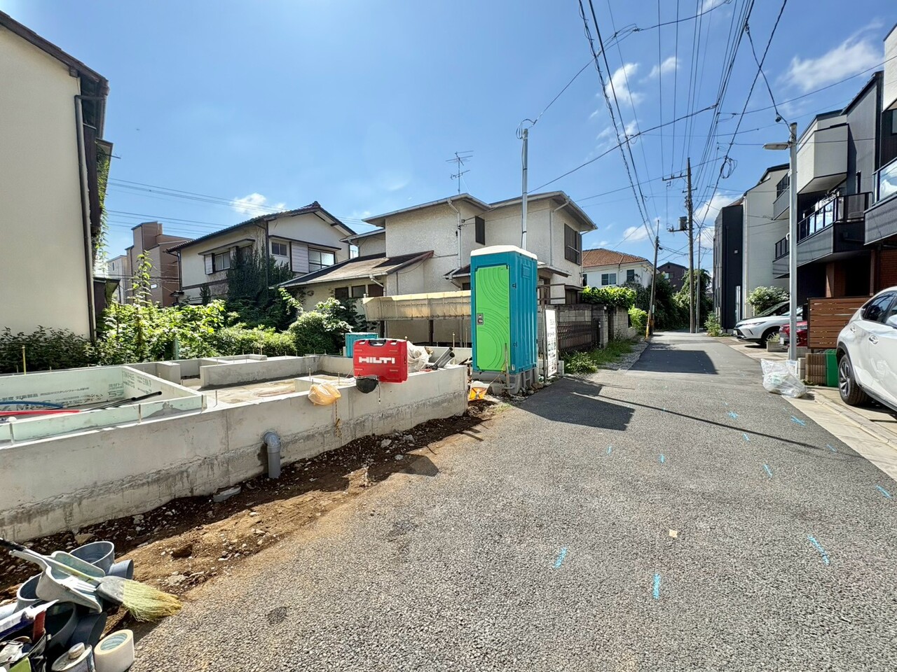 プライバシーに配慮した2階リビング設計。(令和8年8月 撮影)