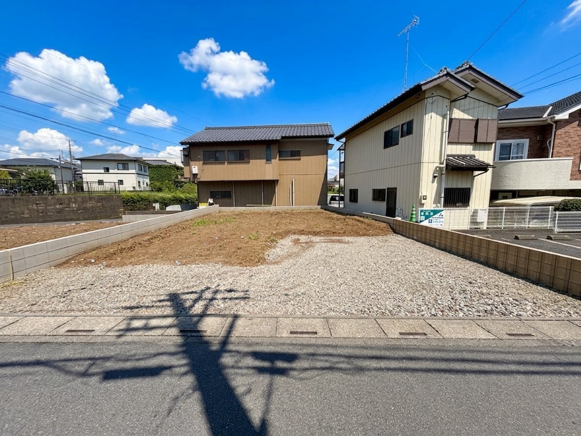 全居室二面採光、採光に富んだ設計で明るい空間を演出。(令和8年9月撮影)