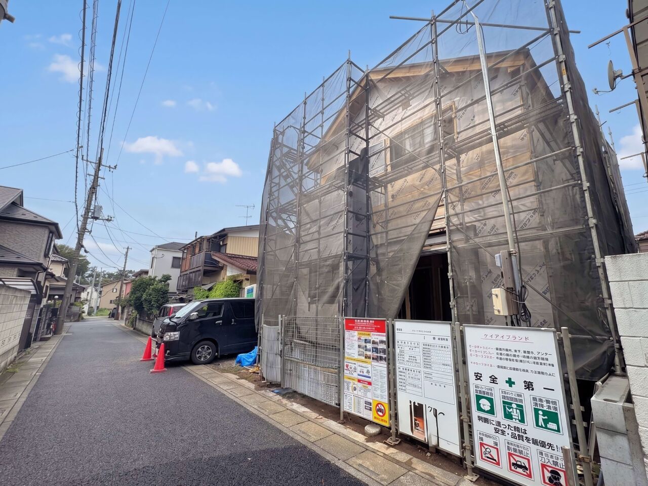 ＬＤＫは折上天井で開放感を演出します。(令和8年9月撮影)