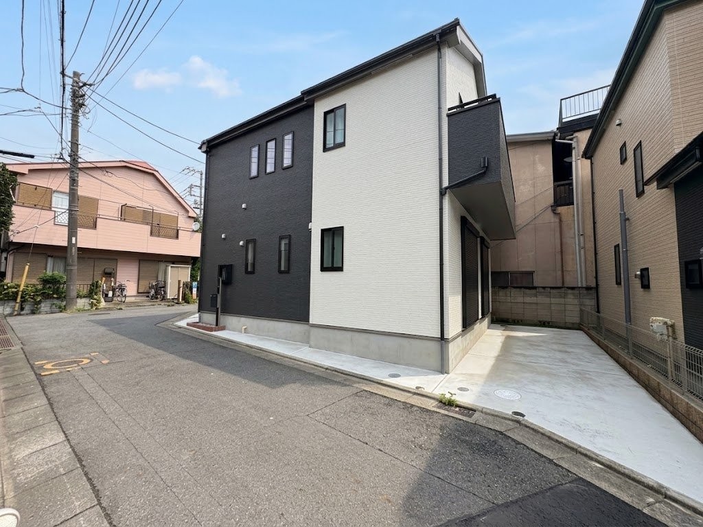 部屋数が多いのでテレワークにもおすすめです。