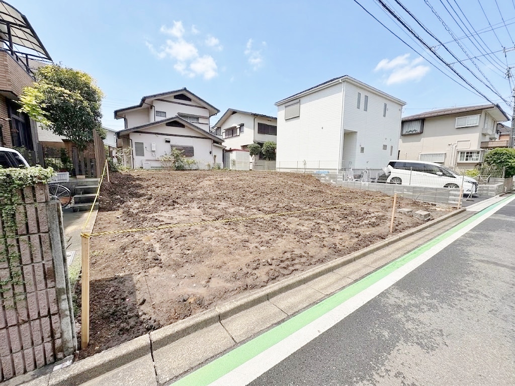 人気の対面式キッチンで一体感のあるＬＤＫ。(令和8年9月撮影)