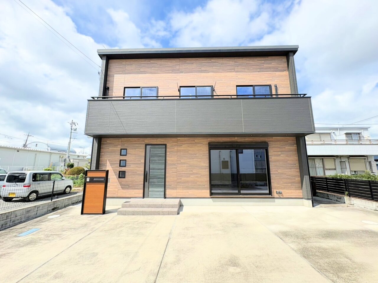 北上尾駅徒歩14分、上尾駅徒歩19分、2駅利用可能です。