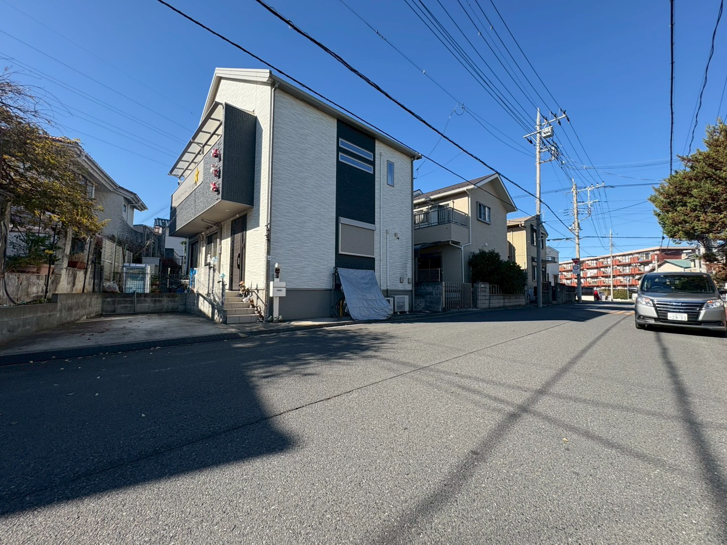 人気エリアの本太小学校まで徒歩13分・本太中学校まで徒歩1分の立地。お子様の通学も安心です。