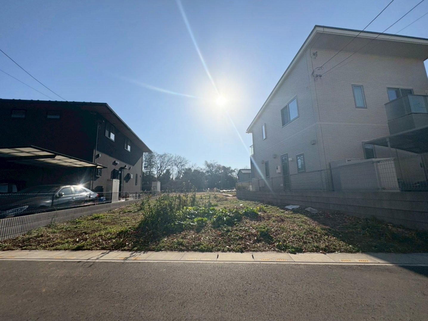 現地の採光や通風も実際にご確認下さい。