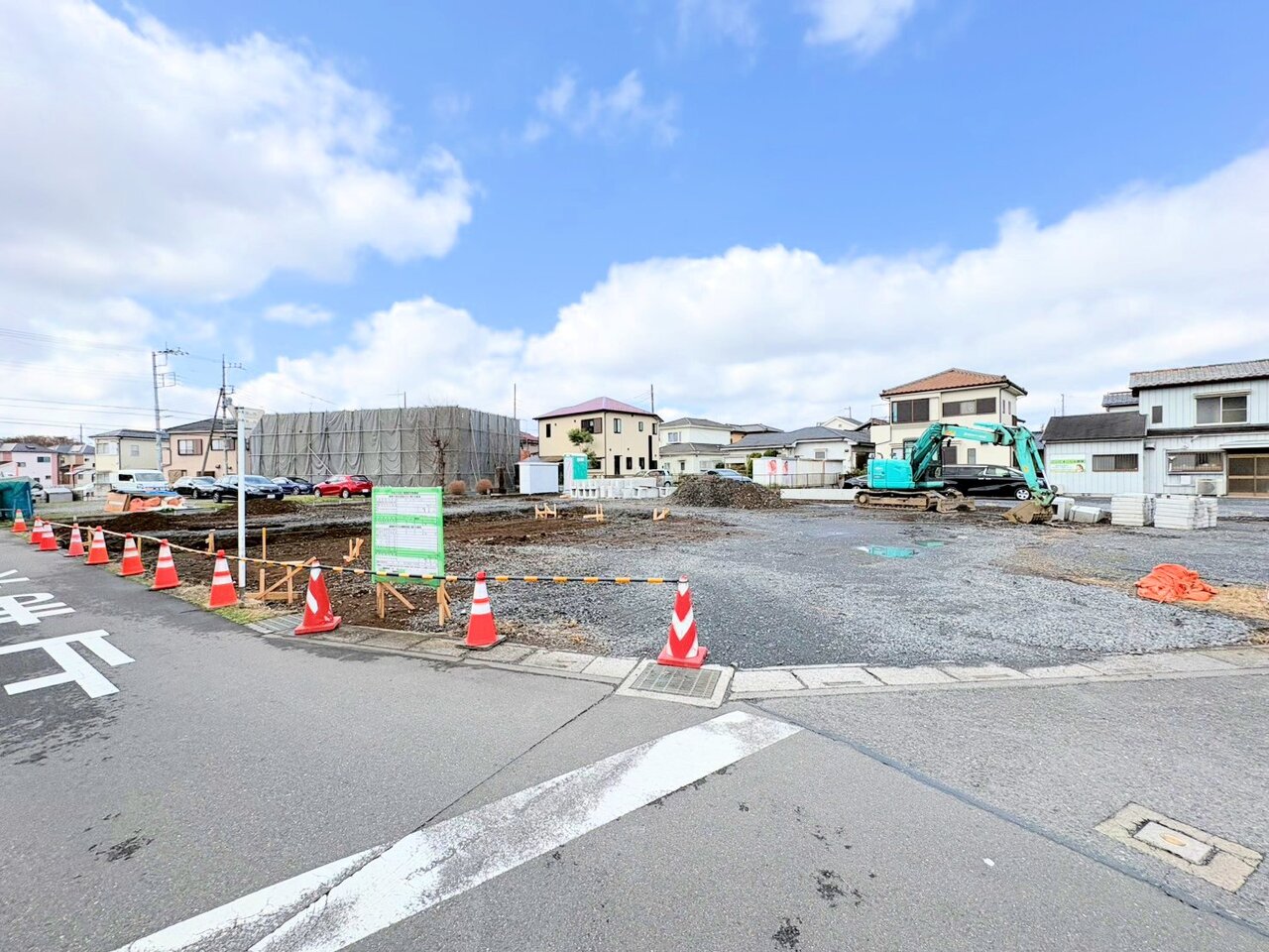 お好きなハウスメーカーで建築可能です。