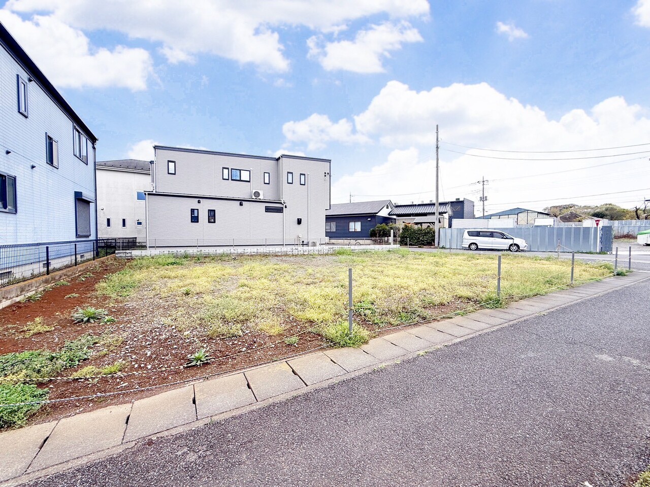 コンビニまで徒歩３分、周辺環境や街並みなど、是非一度、現地をご確認ください。