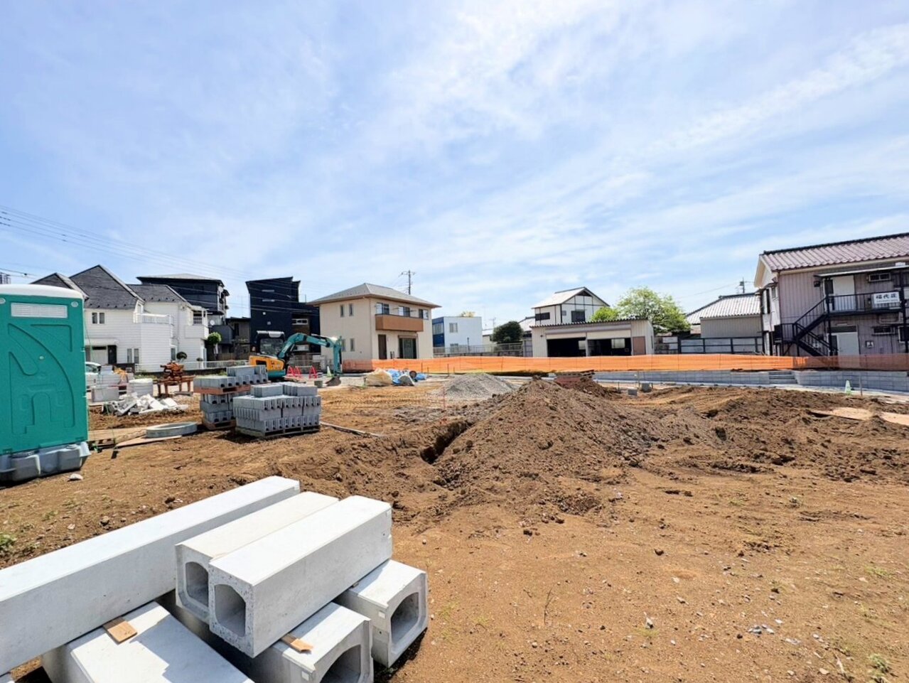 南東道路に面した計6区画の5区画。(令和8年4月 撮影)