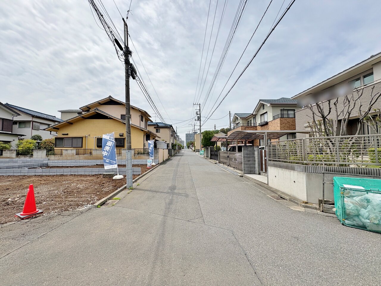 現地の採光や通風も実際にご確認下さい。