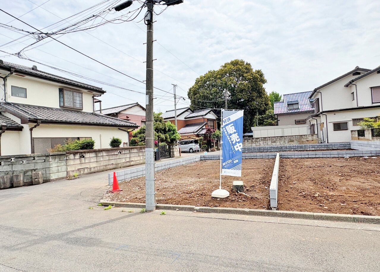 さいたま新都心駅徒歩15分の立地。