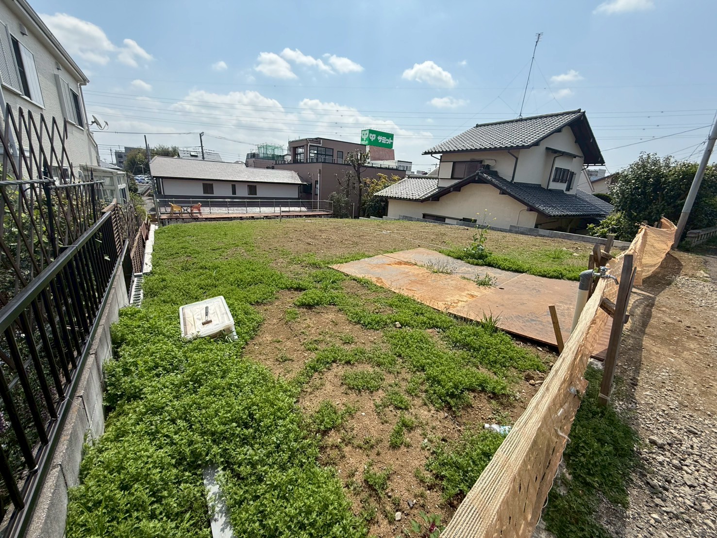 現地の採光や通風も実際にご確認下さい。