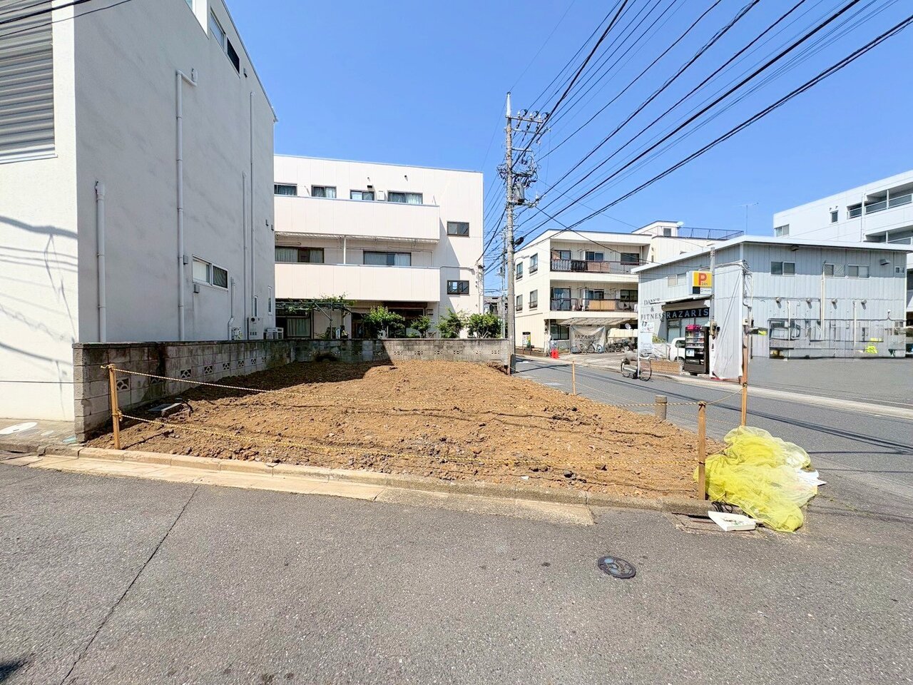 近隣には施設が充実した住環境。