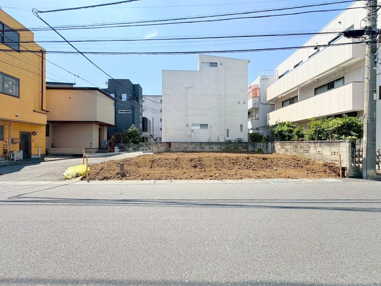 お好きなハウスメーカーで建築可能です。