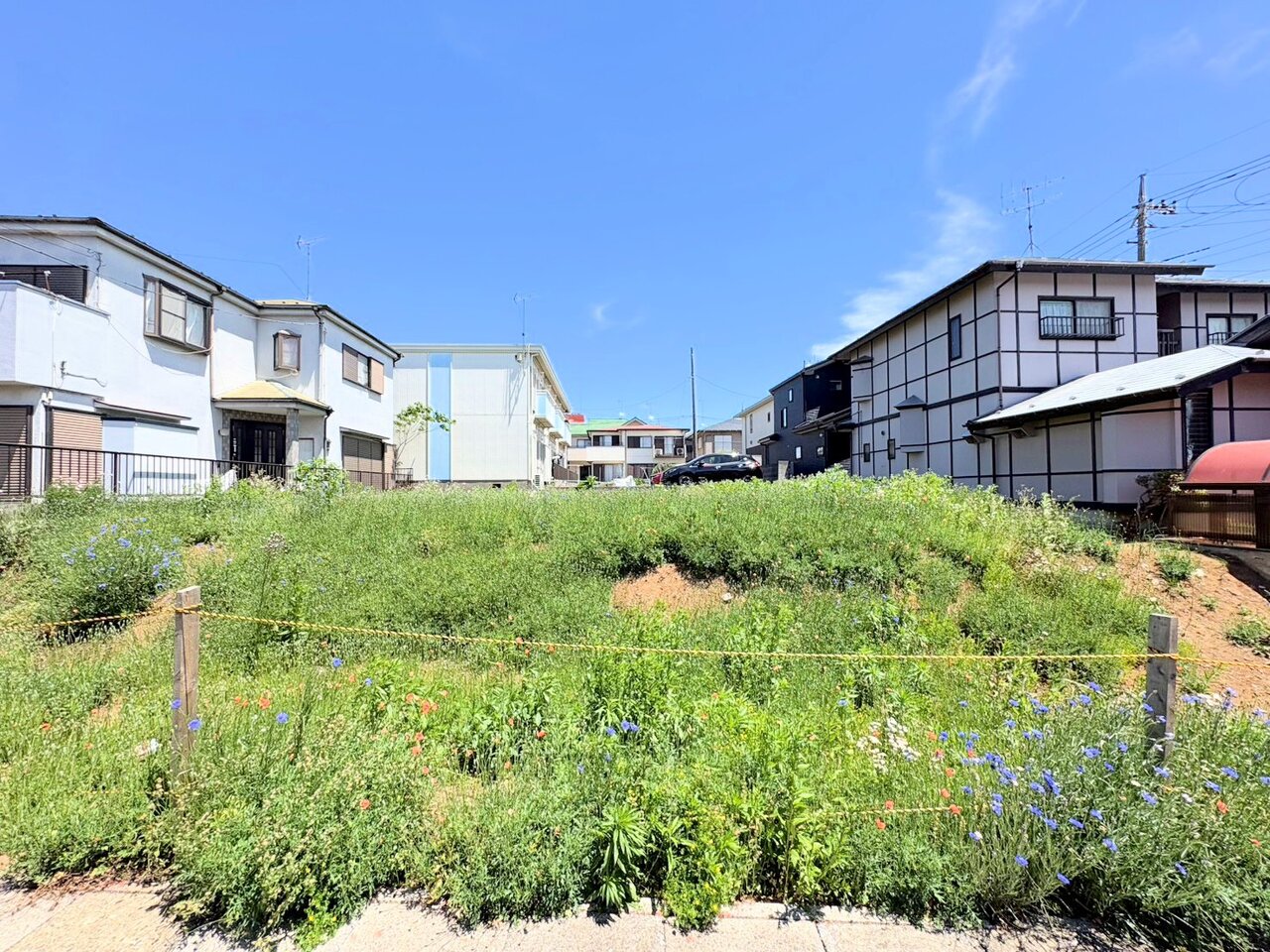 お好きなハウスメーカーで建築可能です。