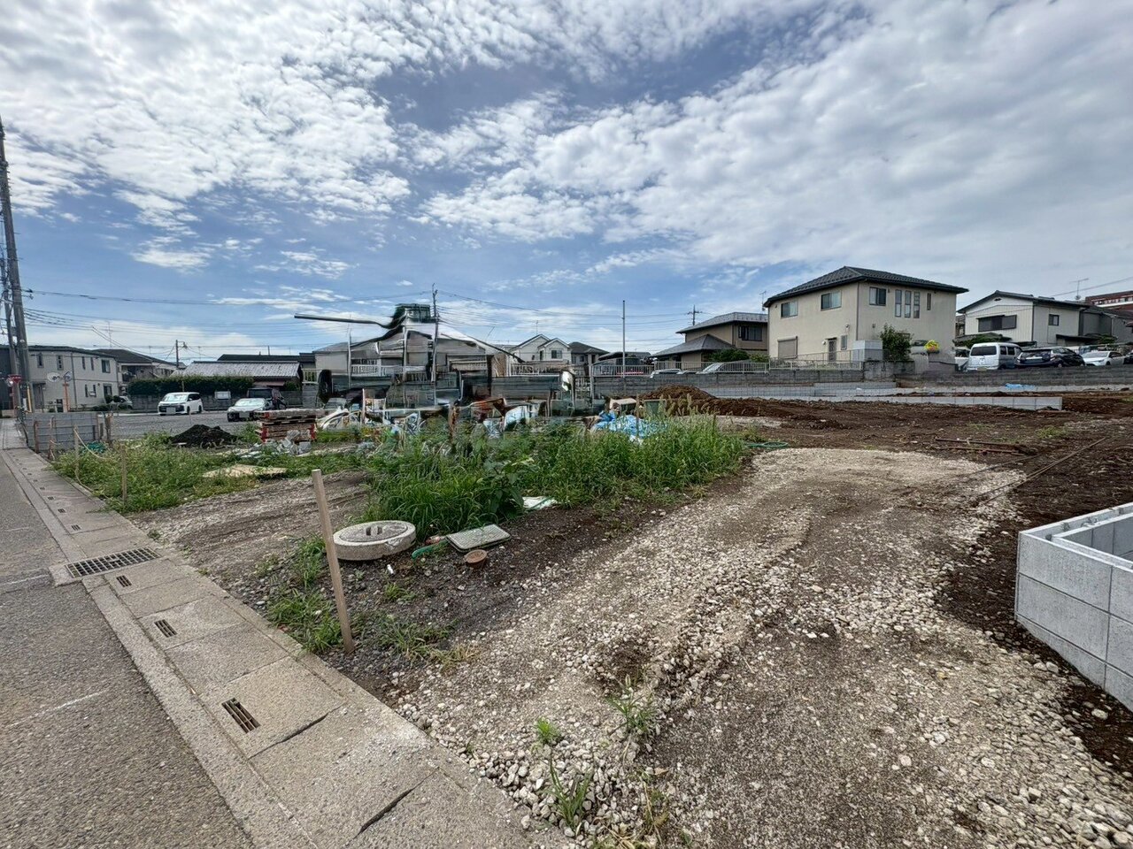 通風・採光にも優れ、心地よい光と風があふれています。