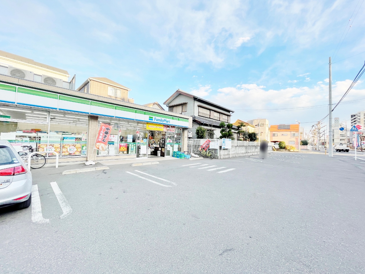 ファミリーマート 川口十二月田店まで約250m