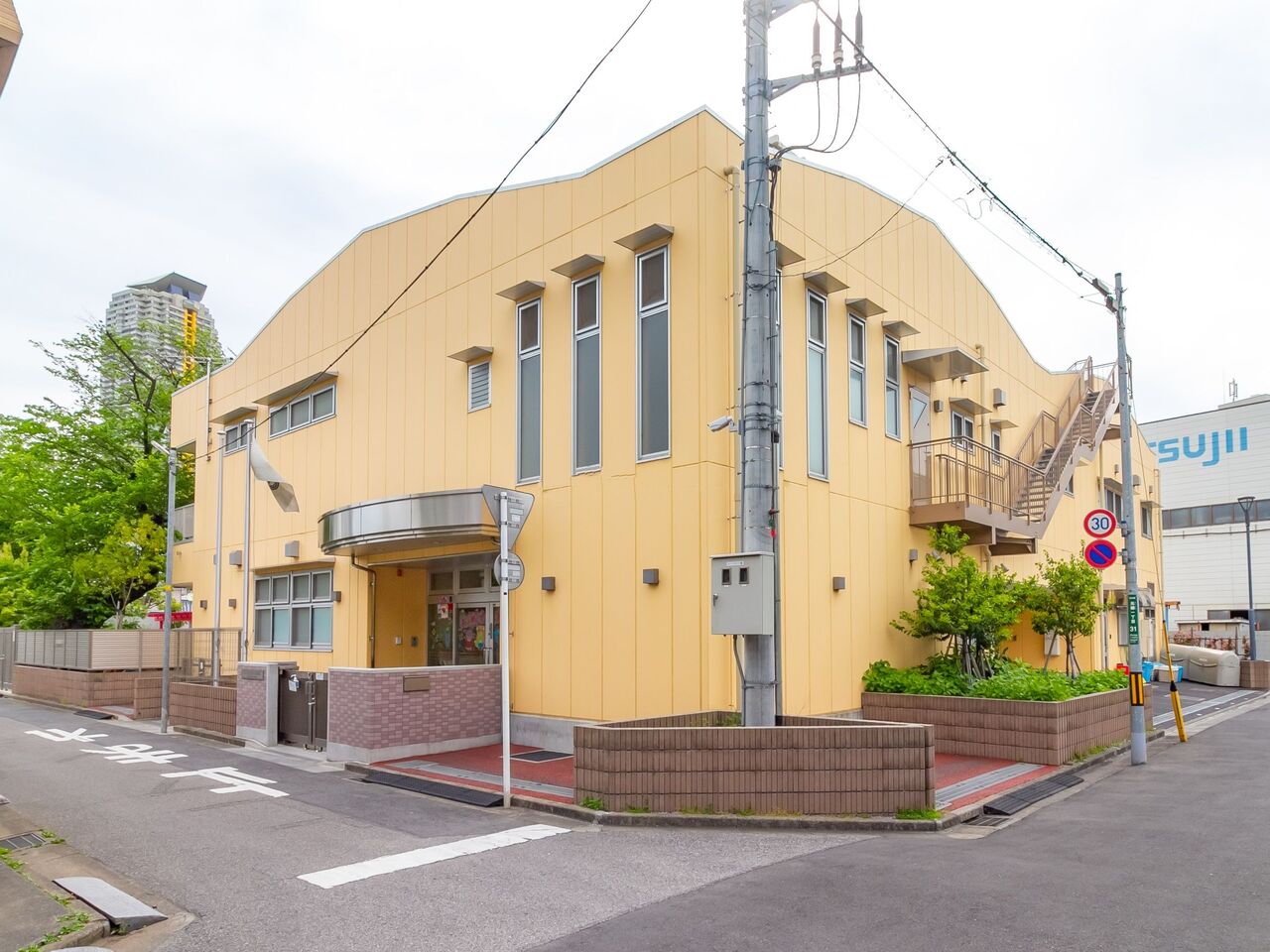 南平保育園まで約400m