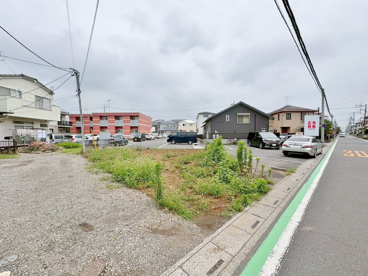 お好きなハウスメーカーで建築可能です。