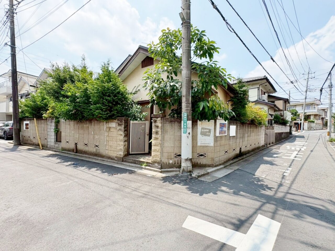 お好きなハウスメーカーで建築可能です。(令和8年7月撮影)（更地渡し）