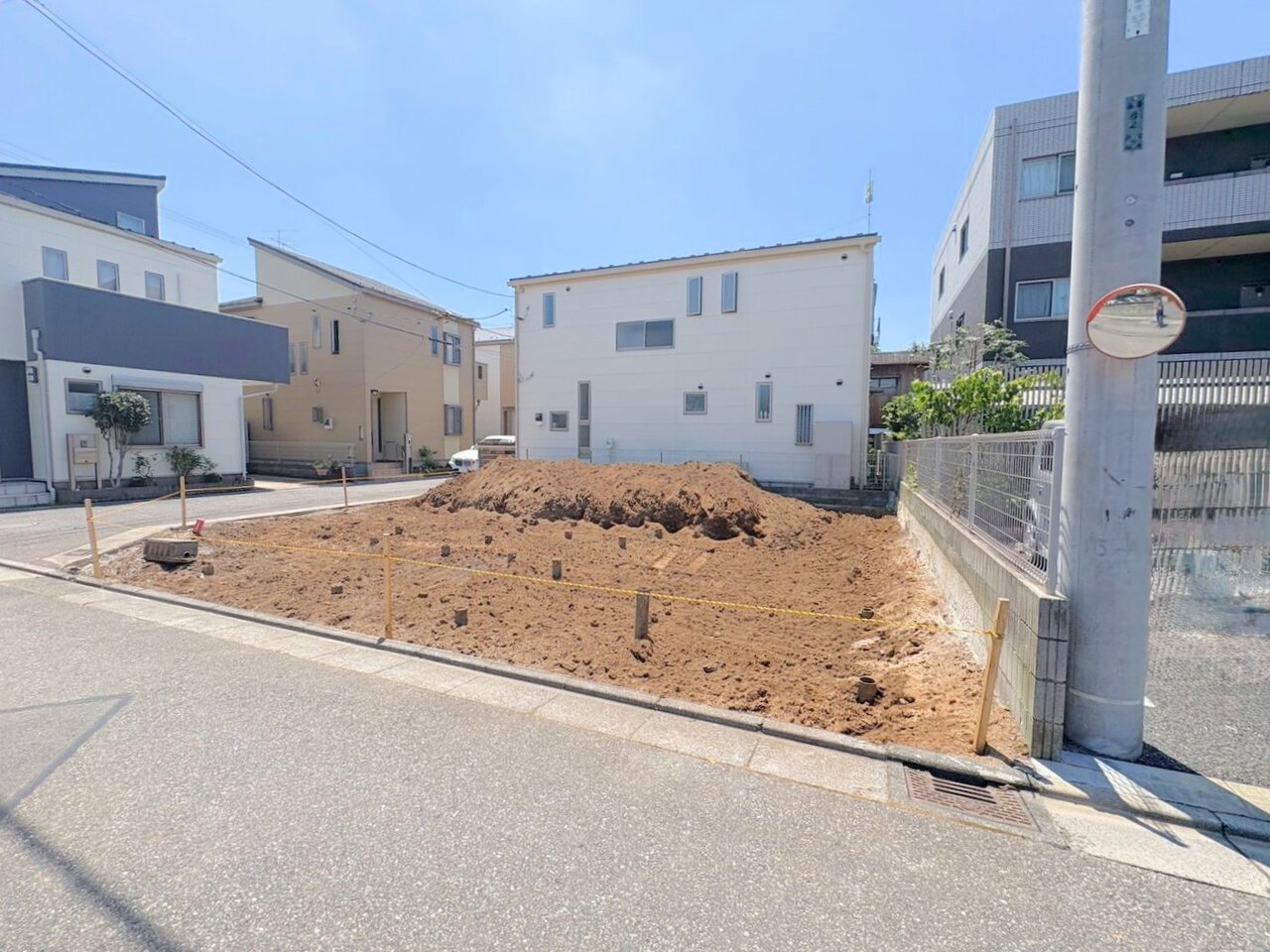 建築条件はございません。お好きなハウスメーカーで建築できます。(令和8年7月撮影)