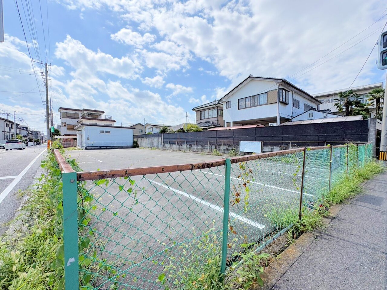 建築条件はございません。お好きなハウスメーカーで建築可能です。(令和8年8月撮影)