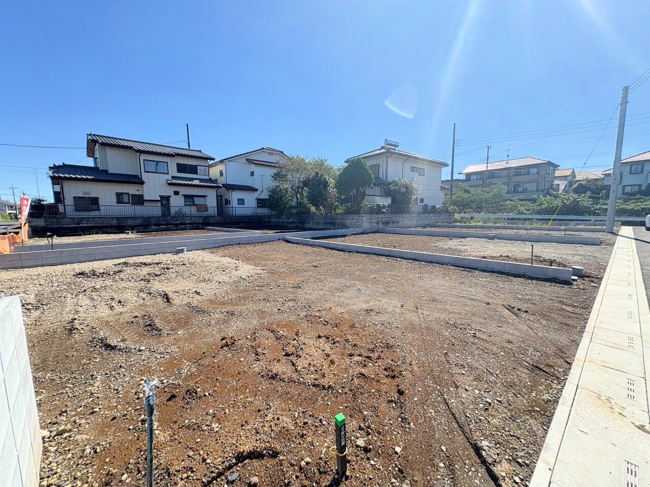 お好きなハウスメーカーで建築可能です。