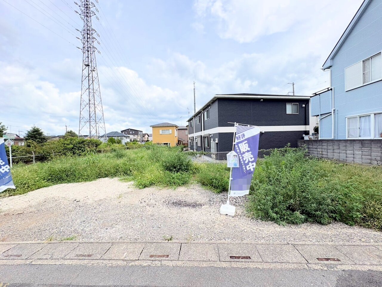 土地面積は51坪以上、お好きな間取り・設備・仕様をお選びいただけます。(令和8年8月撮影)