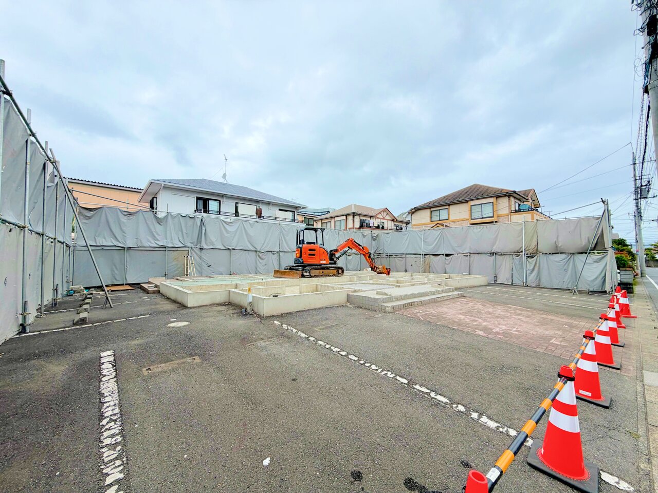 通勤通学にも便利、駅まで徒歩圏内です。
