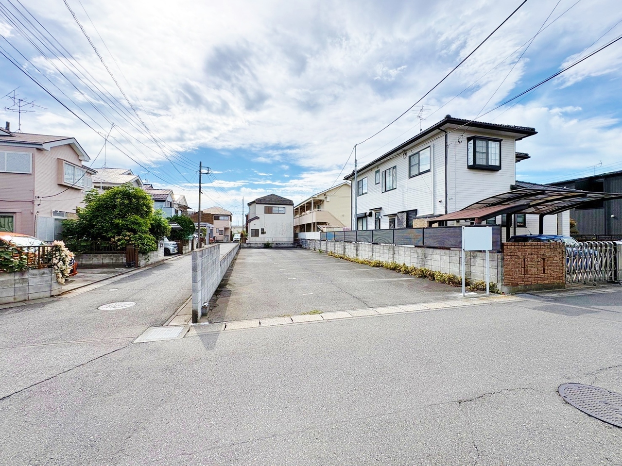 ゆったりした時間が流れる住環境。(令和8年8月撮影)