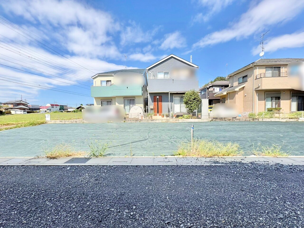 七里駅まで徒歩14分、大和田駅まで徒歩17分、2駅利用可の立地です。