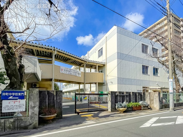 川口市立仲町中学校 400m