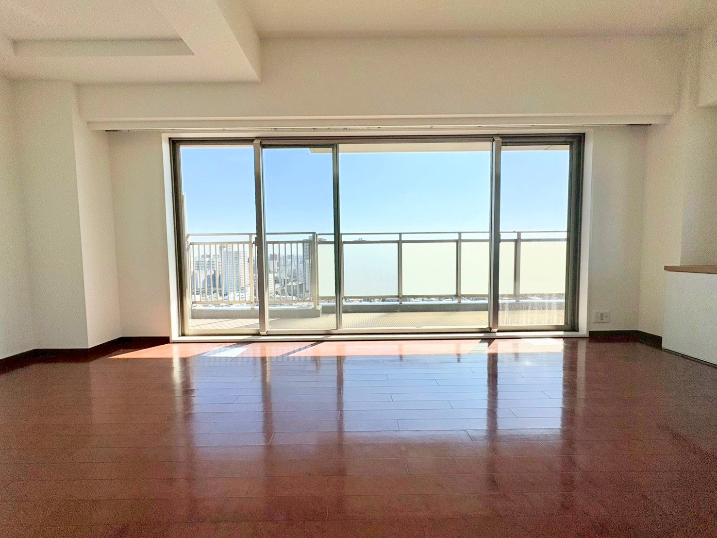 素敵なリビングでご家族の一家団欒を心ゆくまでお楽しみください。