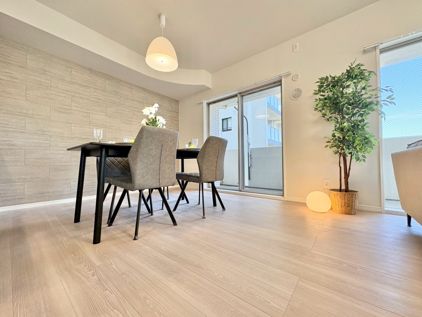 ここに住まう方へ余すこと無く太陽の恵みを届けられるように。