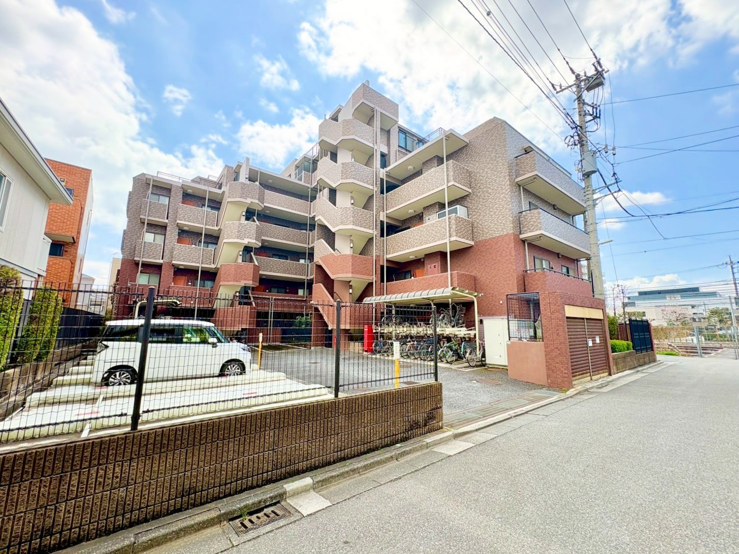 過ごす時間にゆとりを与えてくれるわが家自慢の場所。