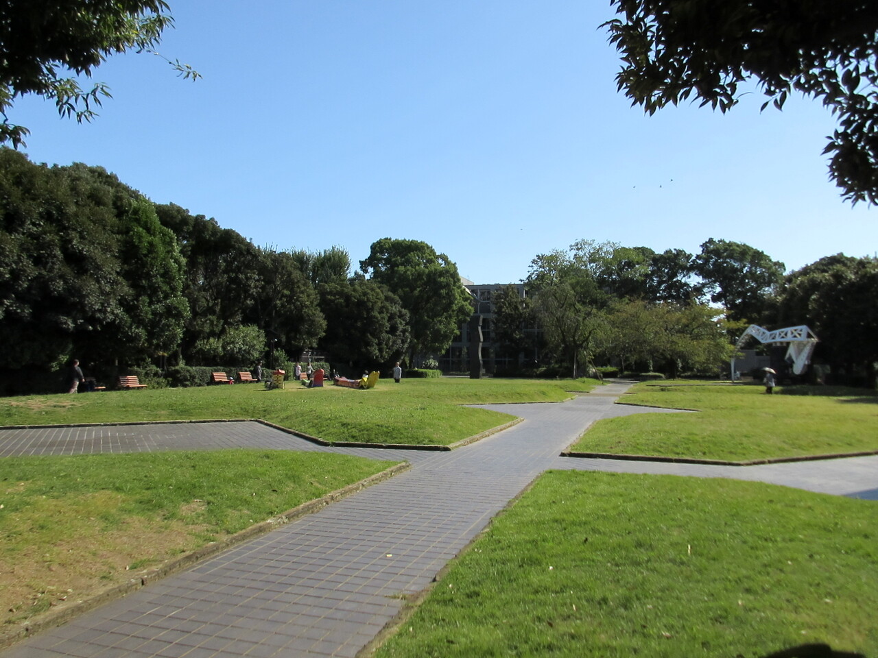 北浦和公園まで約750m