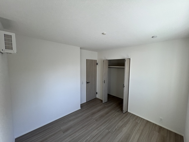 各居室収納あり（1号棟）のスライド画像