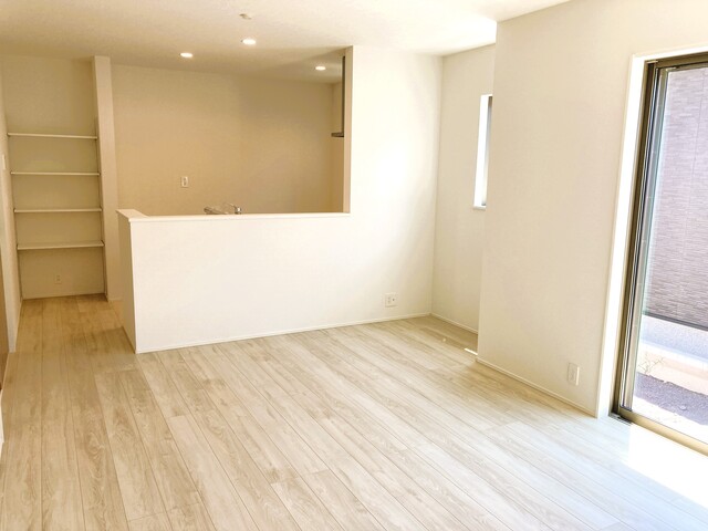 【6号棟】LDKのスライド画像