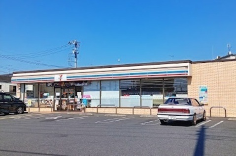 セブン-イレブン 草加花栗３丁目店：450m
