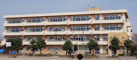 -：-m