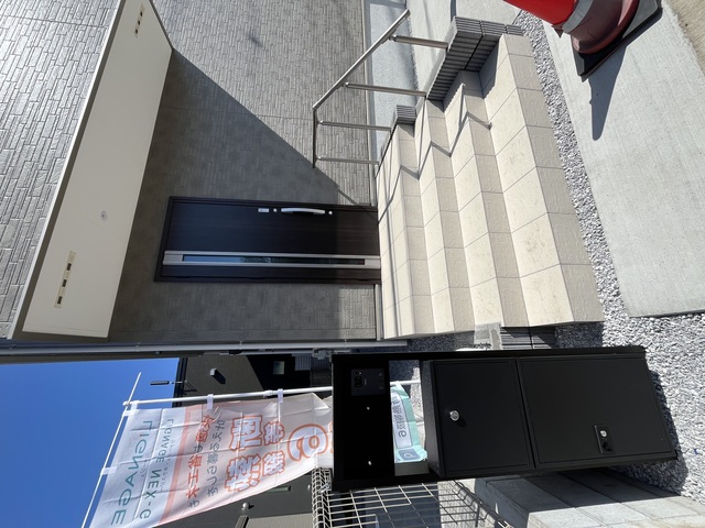 【6号棟】宅配ボックスありのスライド画像