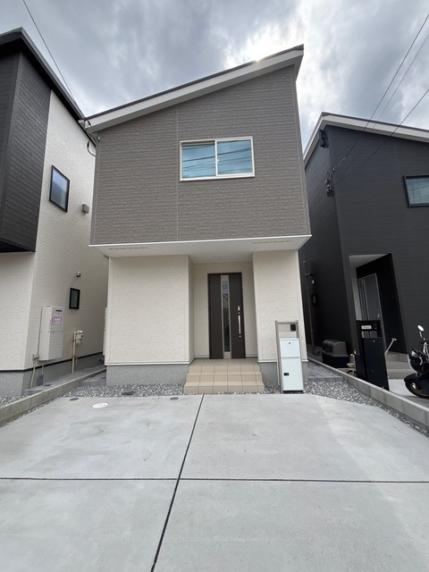 リナージュネクスジー草加谷塚上町　第１期