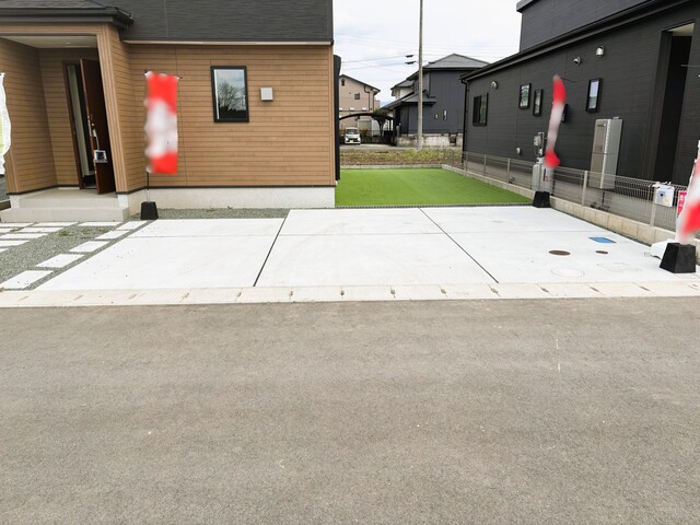 ３号棟　前面道路含むのスライド画像