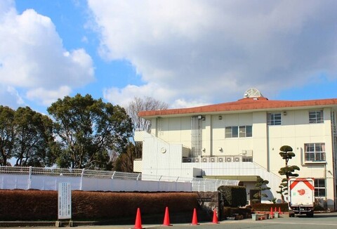 合志市立西合志東小学校：1395m