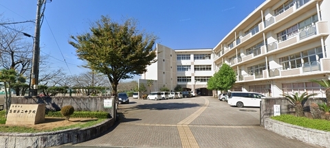 第二中学校：1600m
